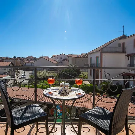 Appartement Mamaral House *